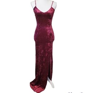NWT Lulus Maxi Burgundy Velvet Small Dress with long Slit